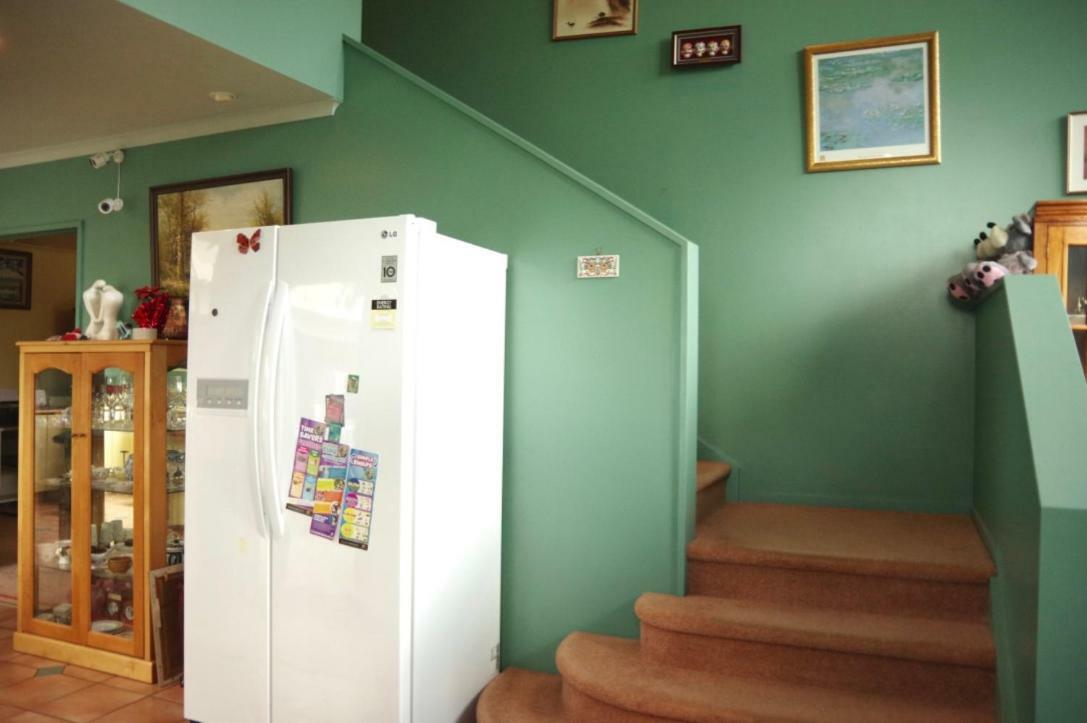 Hamilton East Homestay Екстер'єр фото